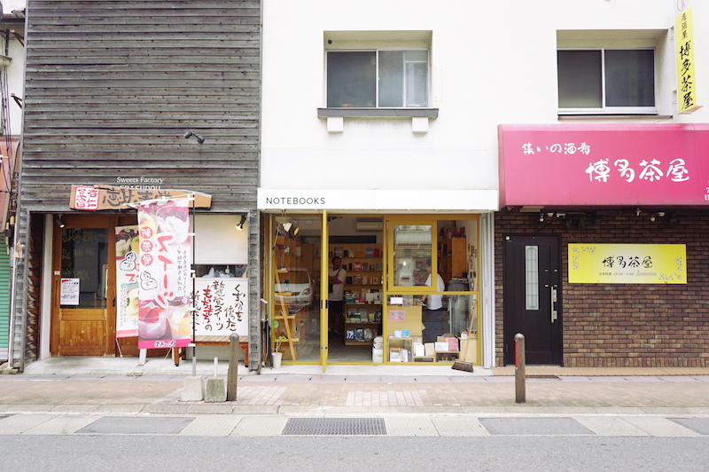 1・2階のメゾネットタイプの物件。1階が高山さんの店舗、2階が知人のフォトスタジオが入居するシェア賃貸